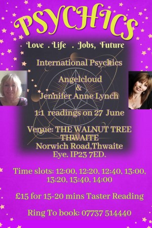 International Psychics Angelcloud & Jennifer Anne Lynch giving taster Readings at The Walnut Tree